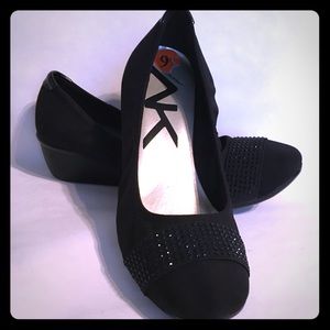 Black wedge w/rhinestones Anne KLEIN Sport